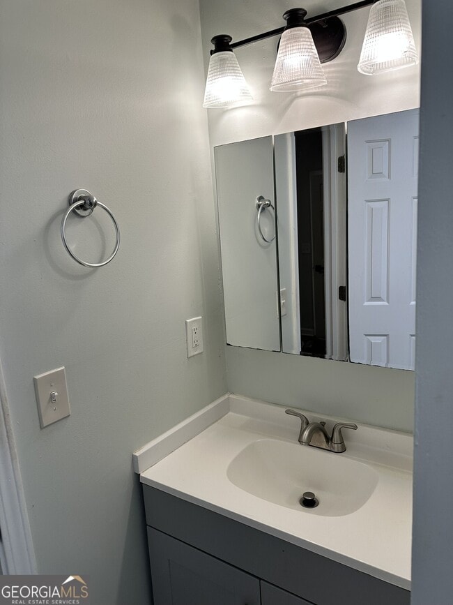 Photo - 39 Emmett Freeman Rd