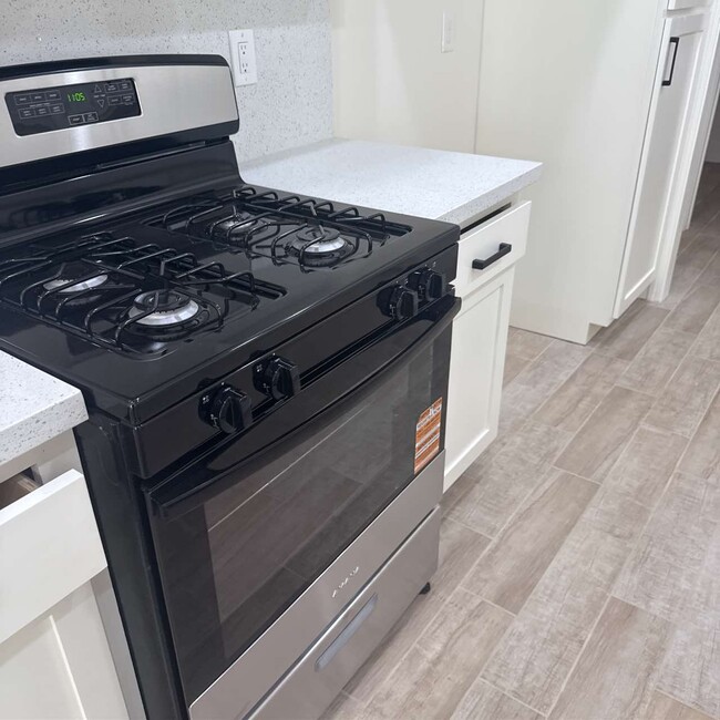Photo - 414 NE 2nd Ave