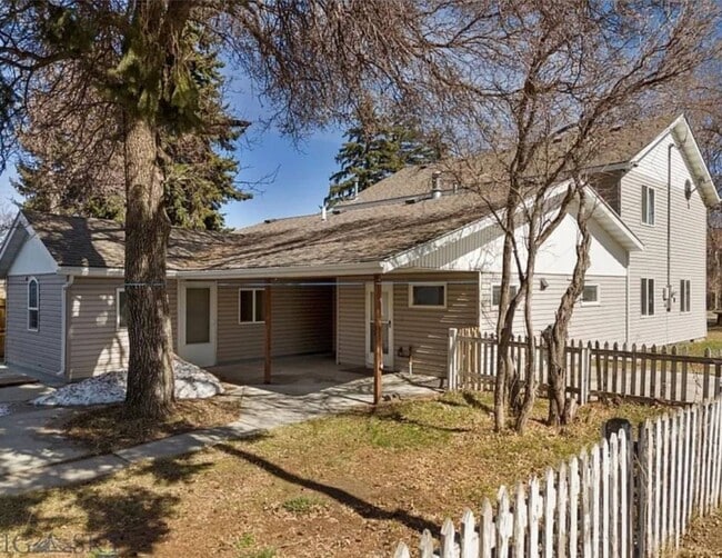 Photo - 803 N Grand Ave