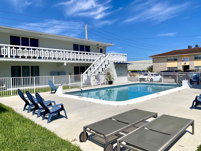 Photo - 4901 NE 26th Ave Unit 10