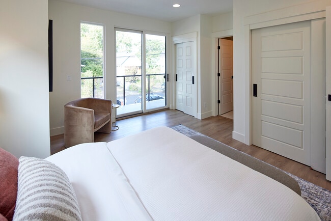 140 Sacramento Townhomes