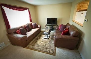 Living Room - Ewing Square Townhomes