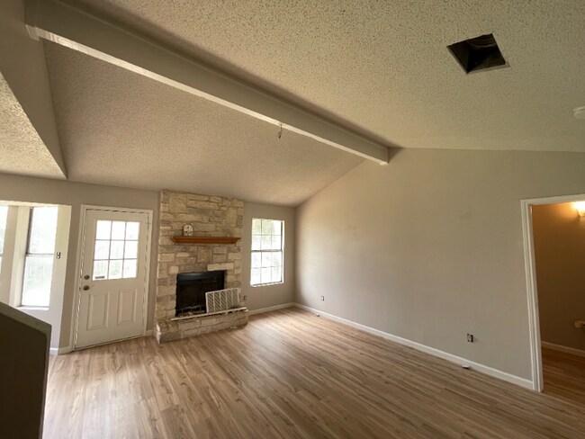 Photo - 1711 Tamra Ct