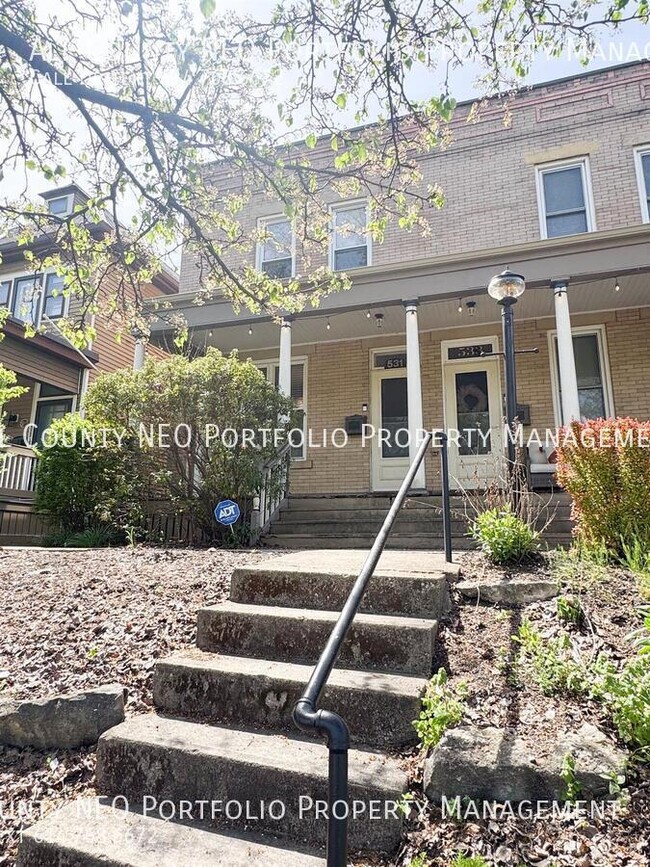 Photo - 531 W 3rd Ave Condo