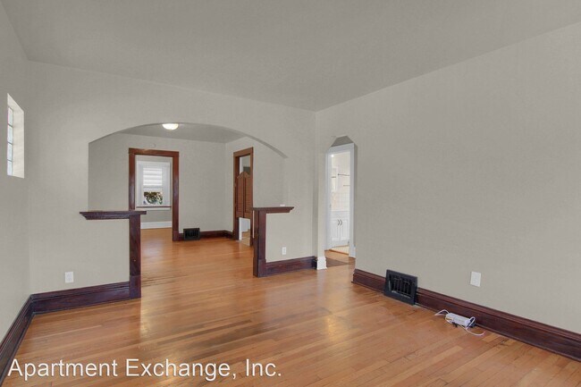Photo - 2 br, 1 bath House - 1556 N. Hanley Road
