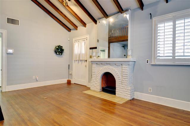 Photo - 3237 Odessa Ave