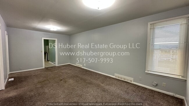 Photo - 923 Cleveland St