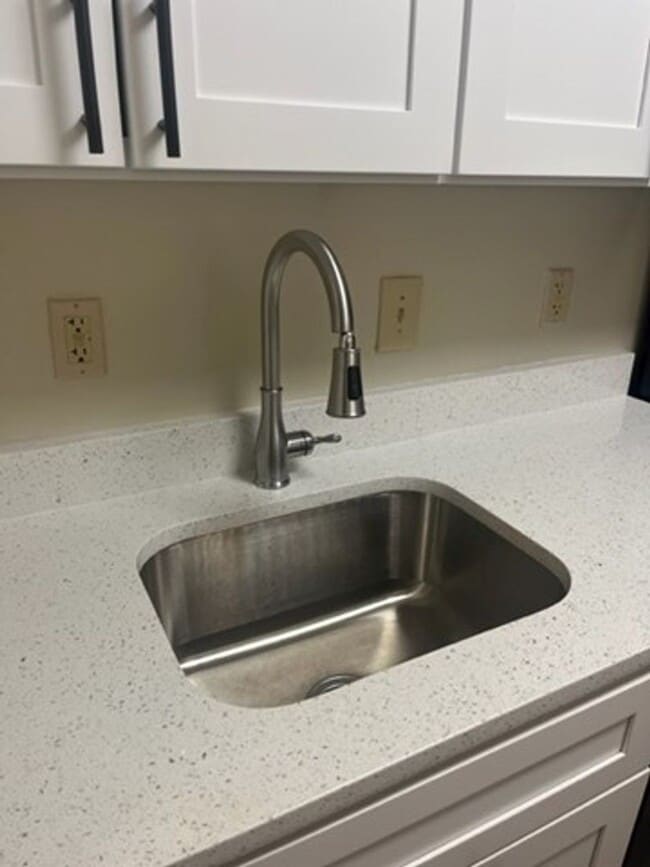 Photo - Mallard Court Apartments