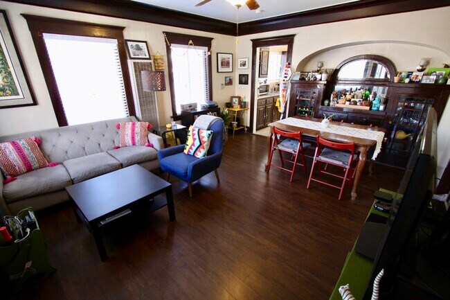 Photo - 312 N State St