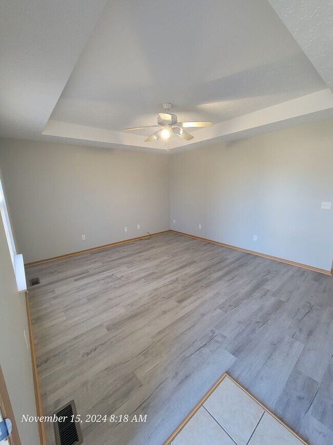 Photo - S0225-MF1 Unit A