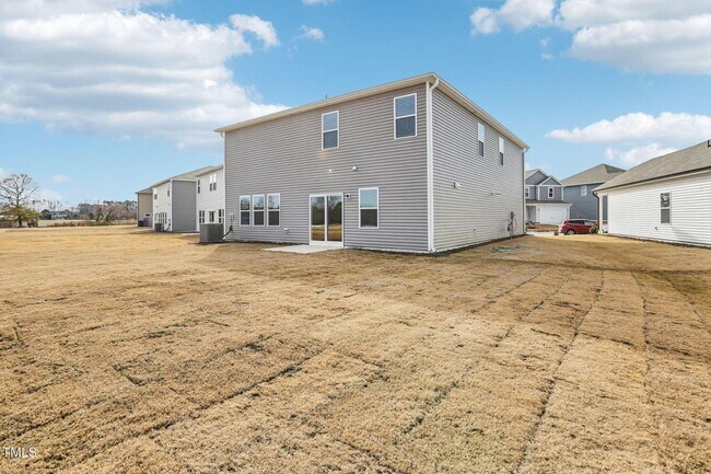 Photo - 191 White Birch Ln