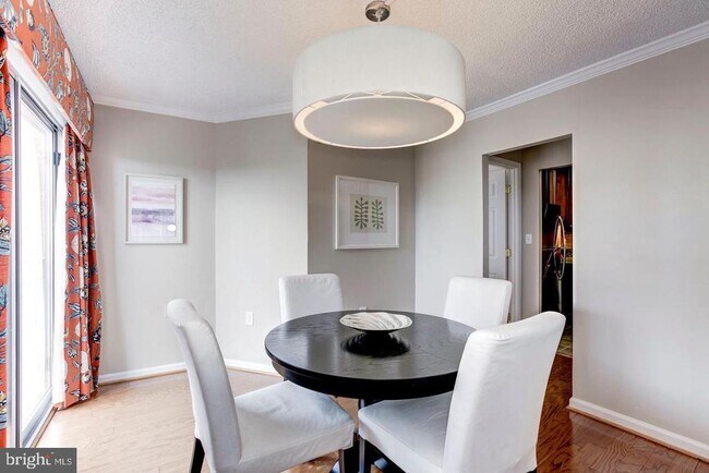 Photo - 1239 Vermont Ave NW Unit 805