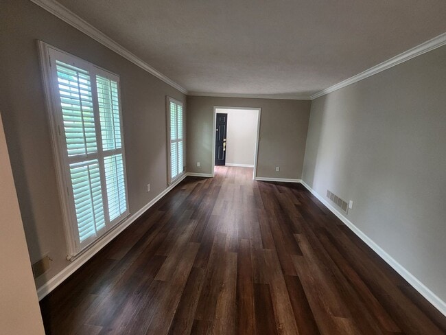 Photo - Renovated 3 bedroom 2 full bath home with attached garage and unfinished basement in J-town!