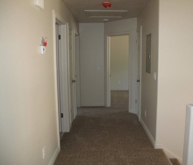 Photo - 1429 Wild Rose Way Unit 1