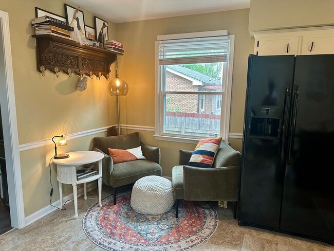 Photo - 1205 Woodbridge Dr