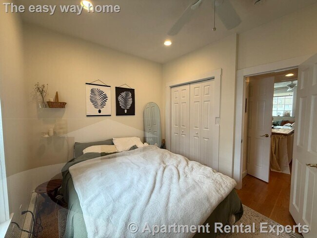 Photo - 300 Highland Ave