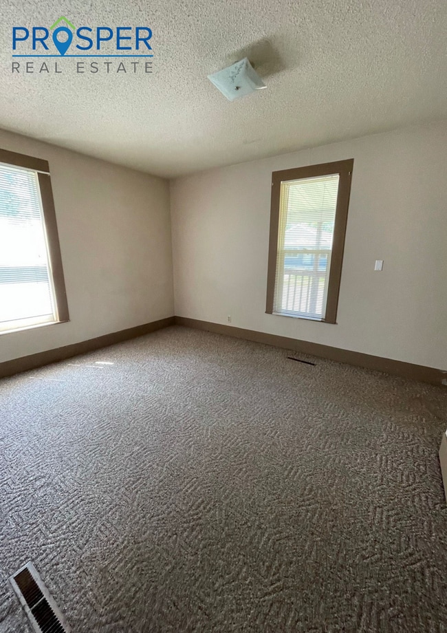 Building Photo - NI315X Unit NI315X