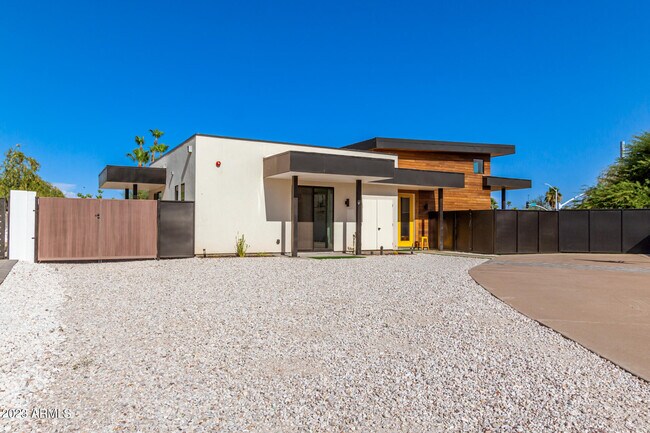 Photo - 8325 E Wethersfield Rd