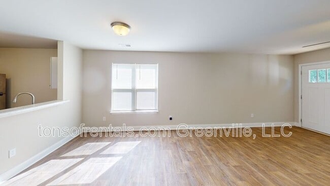 Photo - 203B Cromer Rd