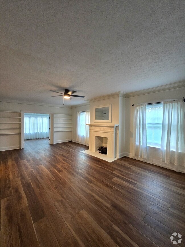 Building Photo - 2472 Overlook Rd Unit 3 Rental
