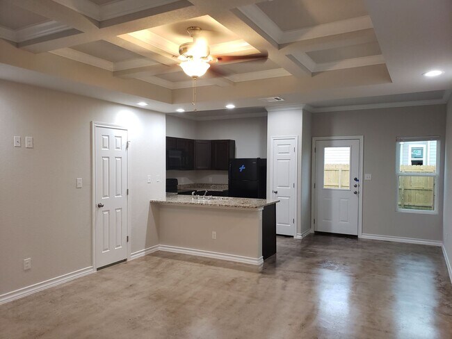 Photo - Town home for rent