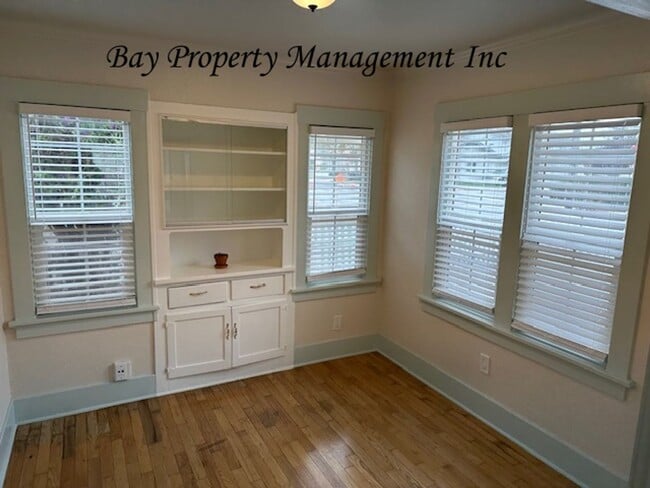 Photo - Charming 2 Bedroom, 2 Bath Home with Beaut...