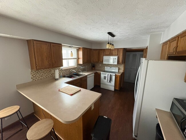 Photo - 4 Bedroom West Lafayette Home!