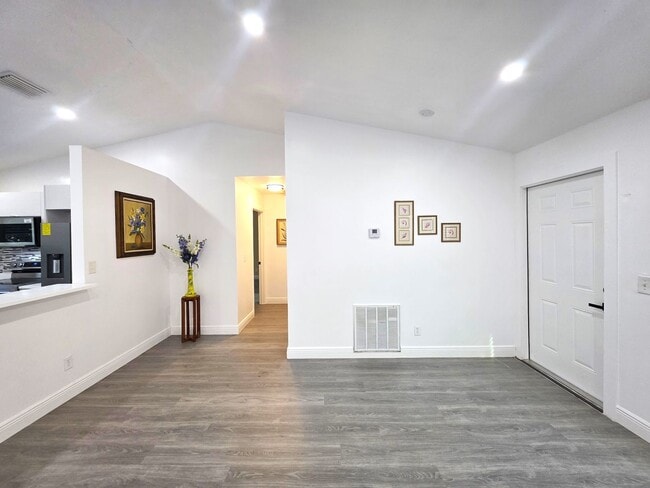 Photo - Vero Beach Rentals. Vero Beach Homes For Rent. Vero Beach Rent, LLC and Property Management Company