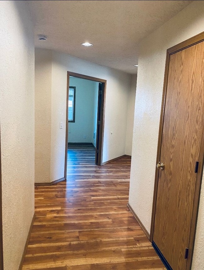 Photo - Silverton Duplex #13146 Unit 1021