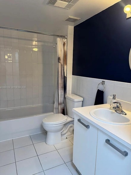 Photo - 471 NE 25th St Unit 504