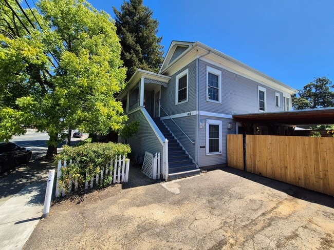 Building Photo - Spacious Duplex with EV Charger and Yard Rental