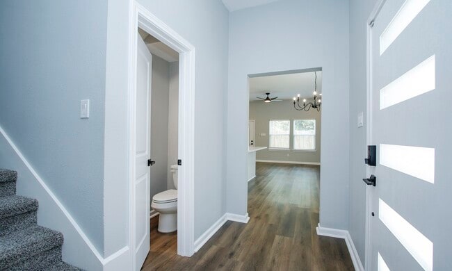 Photo - 4337 Faulkner St