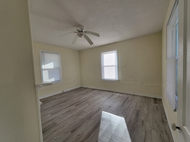 Photo - 14212 Shields Bridge Rd