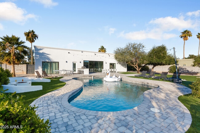 Photo - 8417 E Cactus Rd