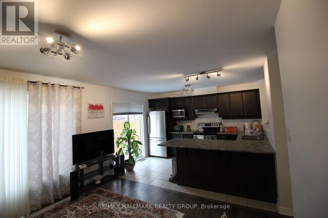 Photo - 3617 Cambrian Rd