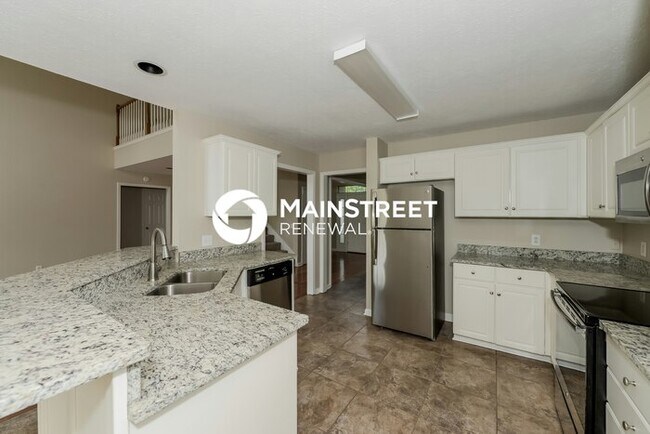 Photo - 4 Bedroom Pet-Friendly Home in Goodlettsville, TN with Main Street Renewal