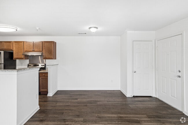 Elm 2BR, 1BA - 968SF - Dining Room