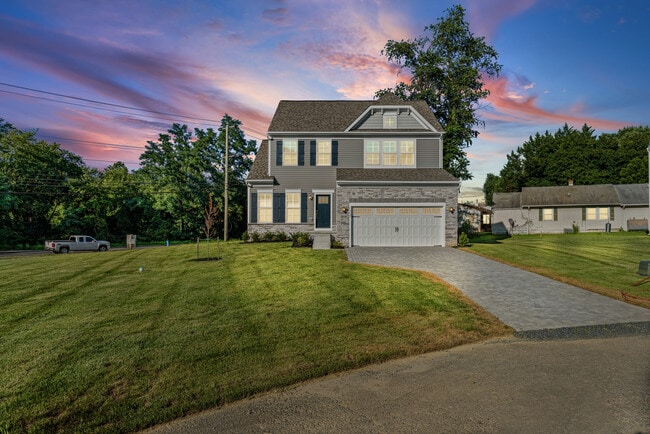 Building Photo - 112 Rose Ct