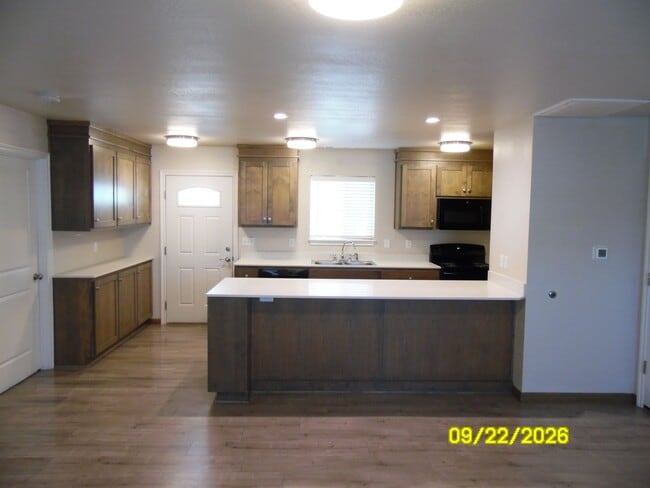 2328 W McAndrews Rd