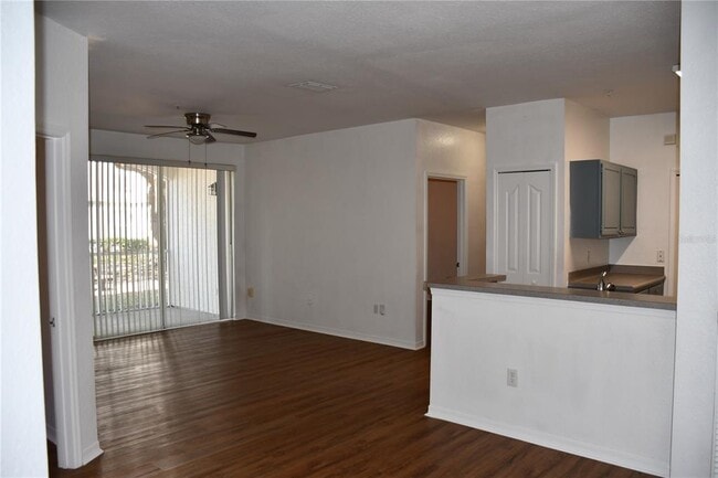 2537 Maitland Crossing Way Unidad 107