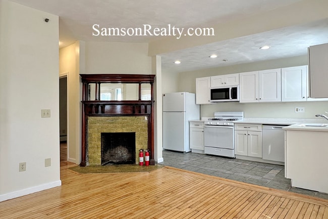 Photo - 204 Angell St Unit 1