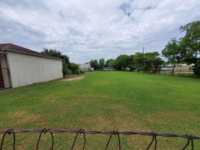 Photo - "Charming Cresson Retreat: Cozy 2-Bed Home...