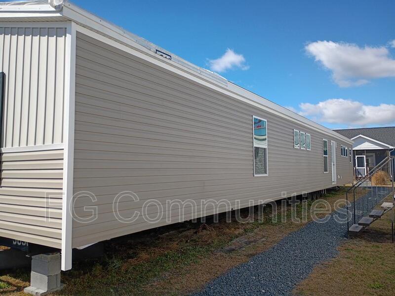 Photo - 1124 N Bryan Rd