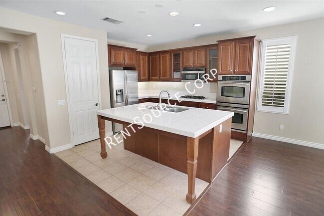 Photo - 17420 Smoke Tree Ln