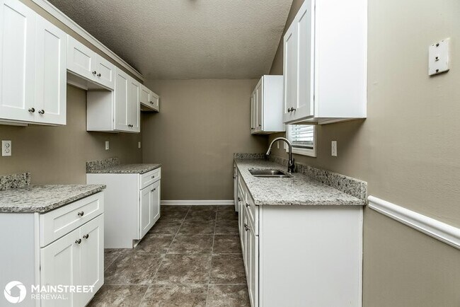 Photo - 831 Rosewood Circle, Jonesboro, GA 30238