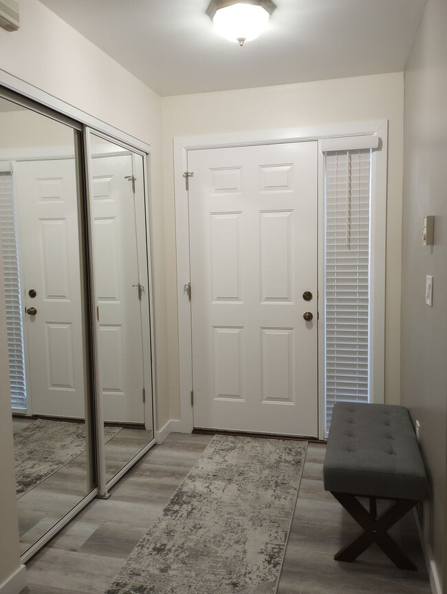 Photo - 5064 Festival Blvd