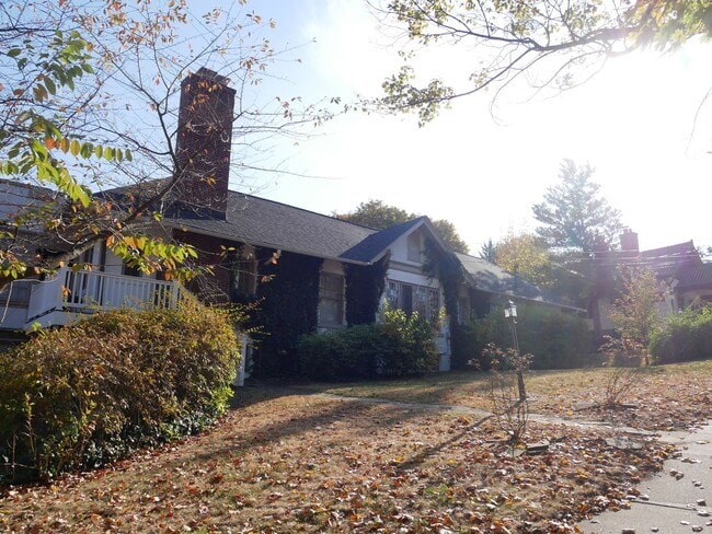 Photo - 2122 Walnut St Unit E
