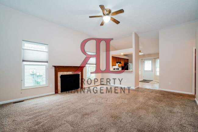 Photo - 4800 Coachford Dr