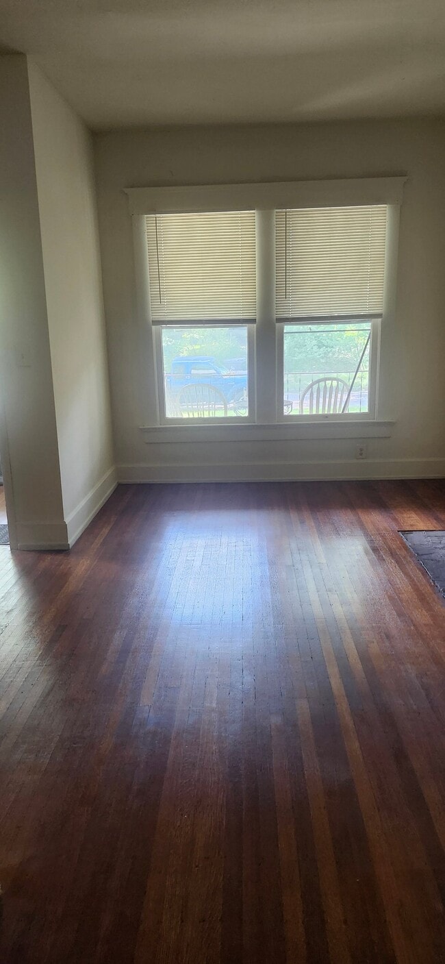 Photo - 68 N Layman Ave Unit B