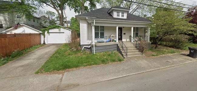 COMING SOON! Nice House in Richmond, KY! Full Basement, Garage, Hardwood Floors - COMING SOON! Nice House in Richmond, KY! Full Basement, Garage, Hardwood Floors